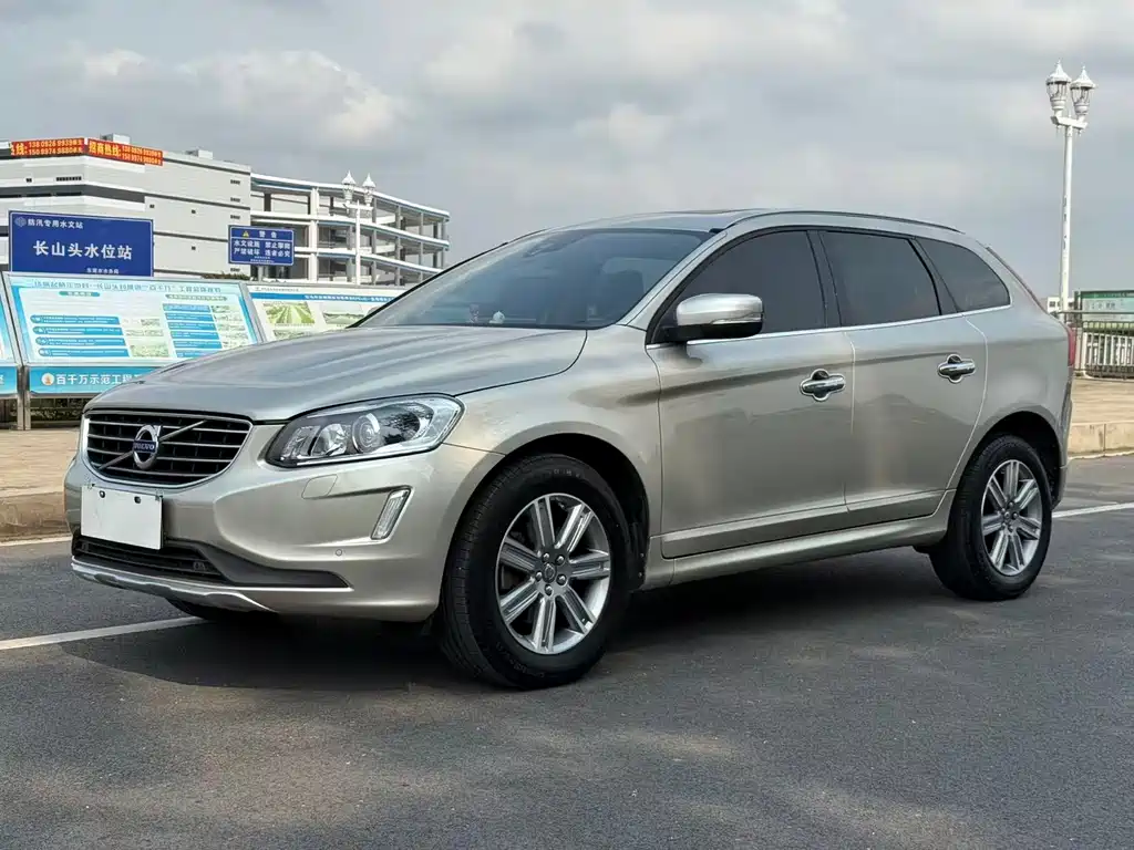 Volvo XC60 2017