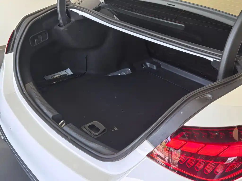 Mercedes-Benz C-Class C 2024 C 260 L Sport