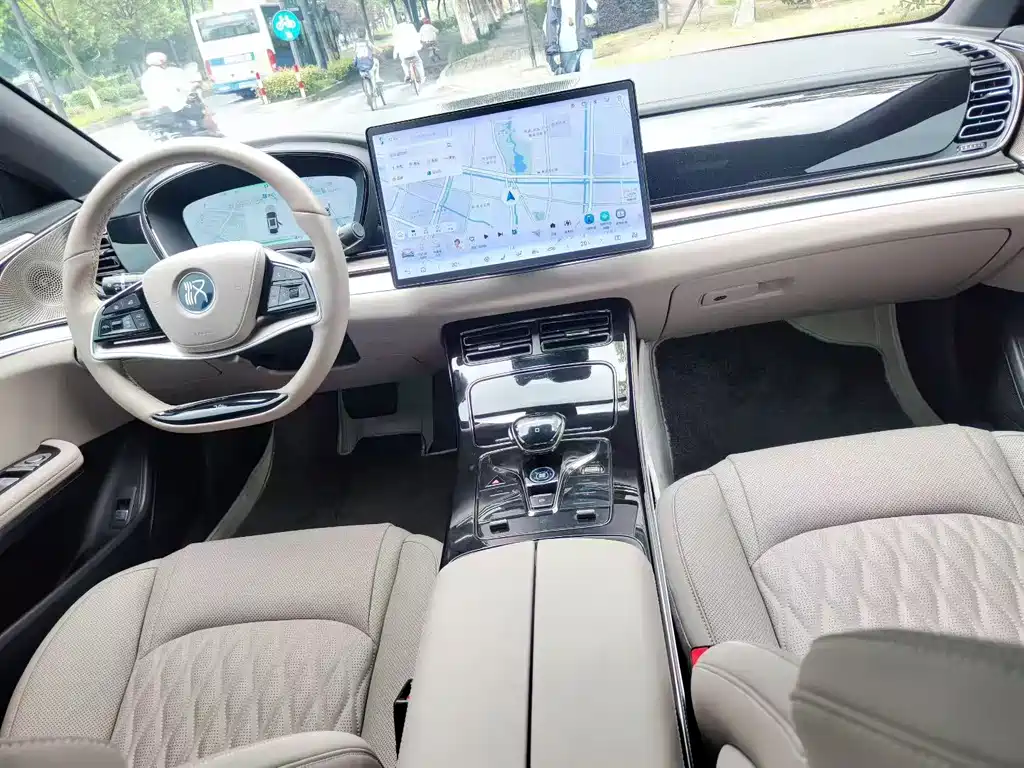 BYD Han 2024 EV 605KM Luxury