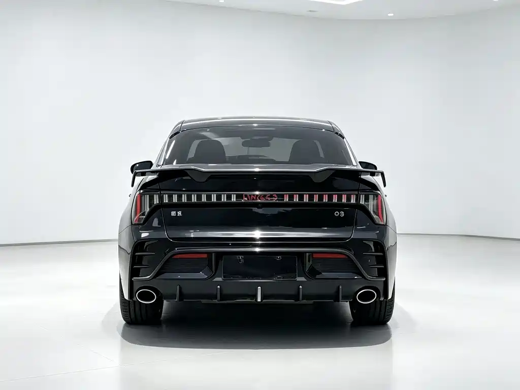 Lynk & Co 03 — миниатюра 8