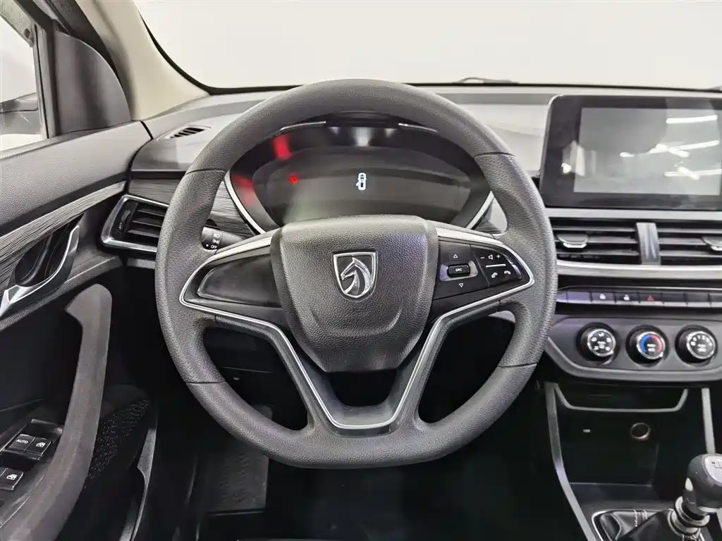 BAOJUN 360