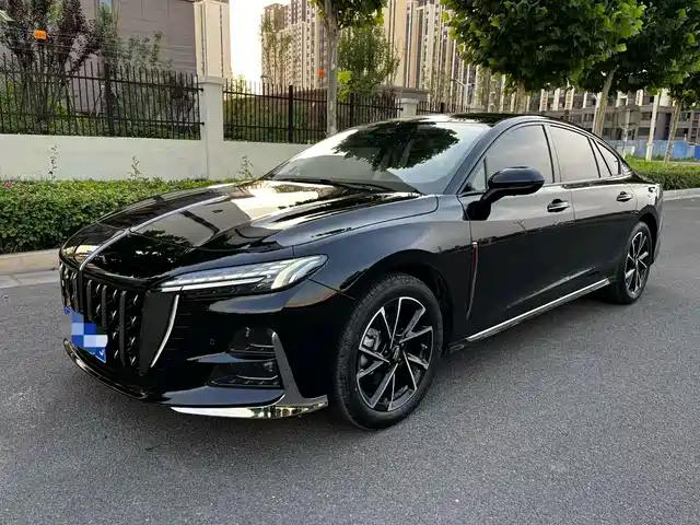 2025 Hongqi H6