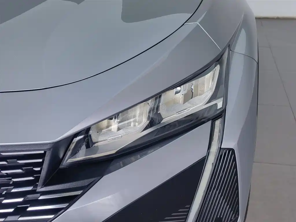 Peugeot 408X — миниатюра 7