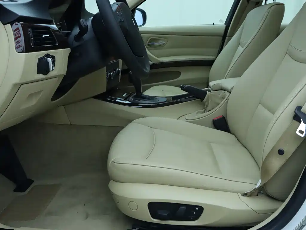 BMW 3 Series 3 2009 320i Fashion