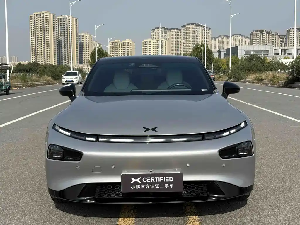 XPeng P7 — миниатюра 2
