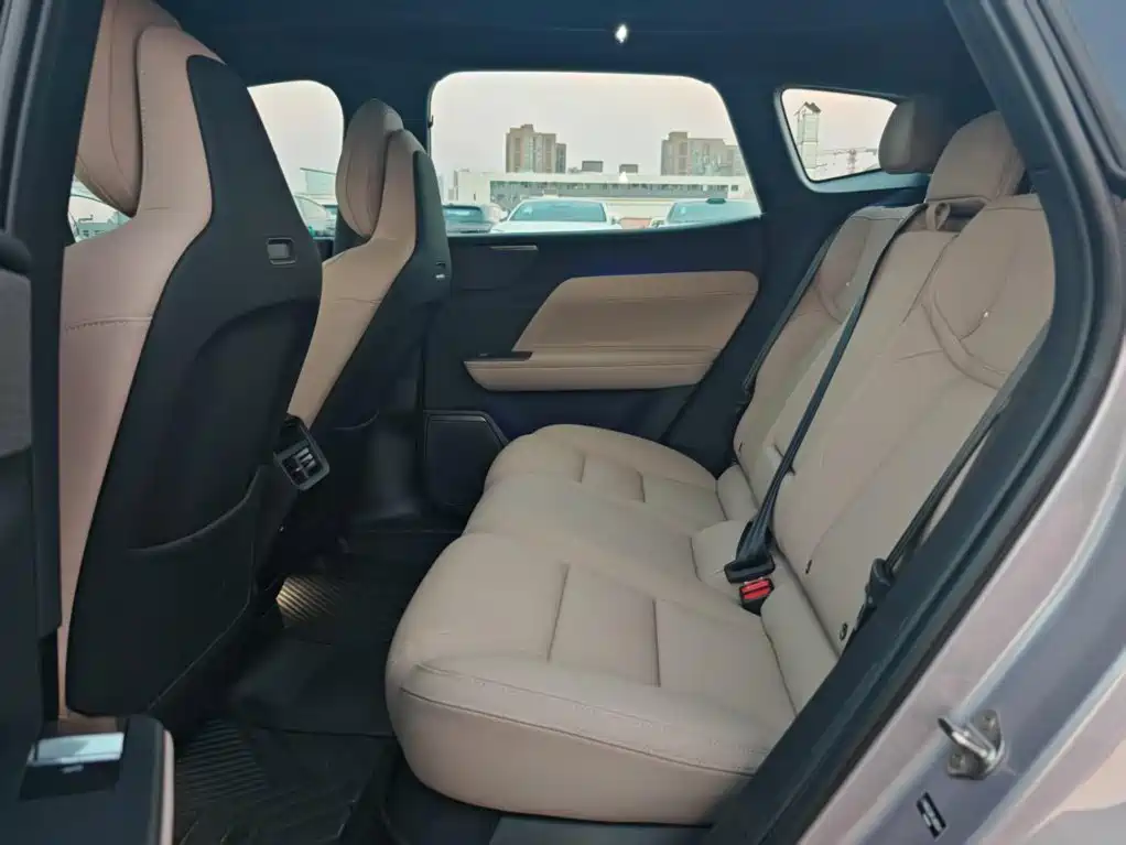 Volvo XC70 PHEV 2WD Long Range Core, фото 18