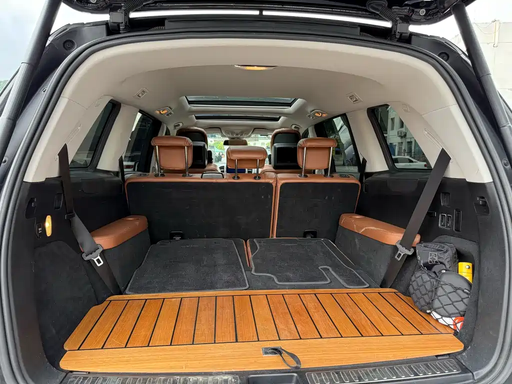 Mercedes-Benz GLS 2016 GLS 500 4MATIC