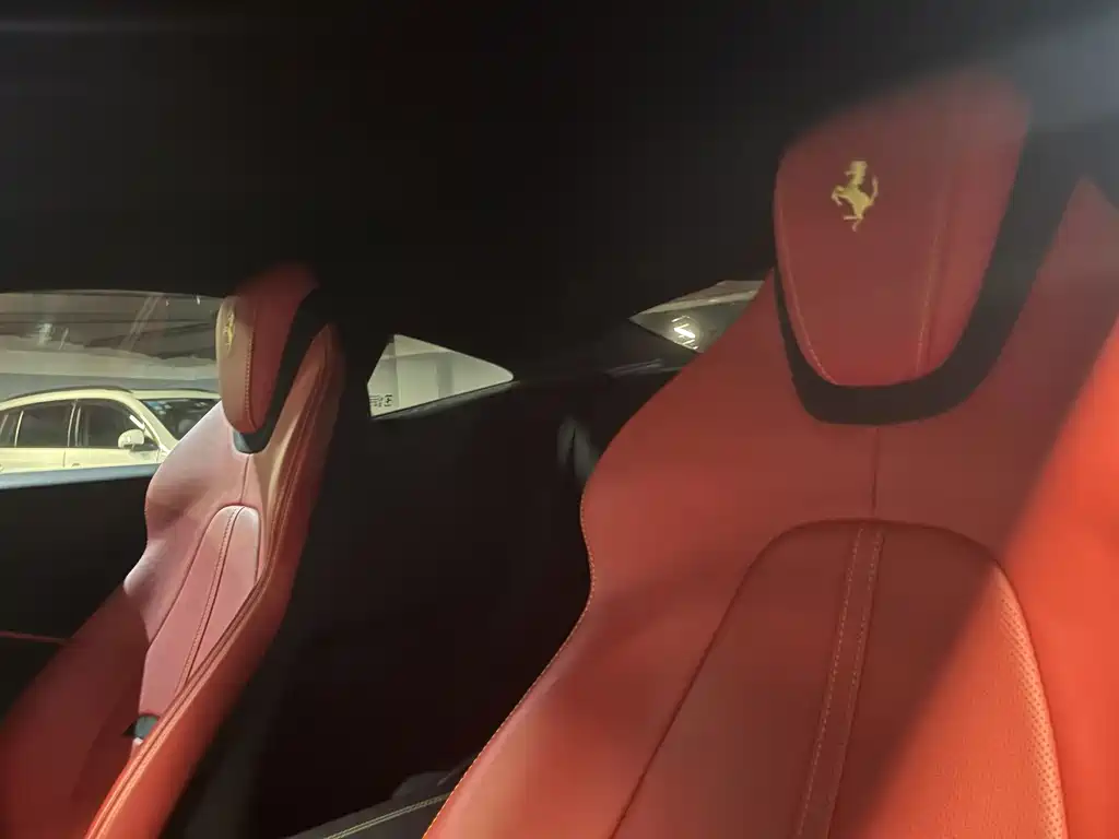 Ferrari Roma — миниатюра 10