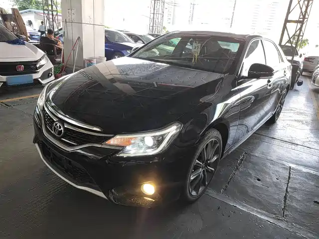 TOYOTA REIZ 2016