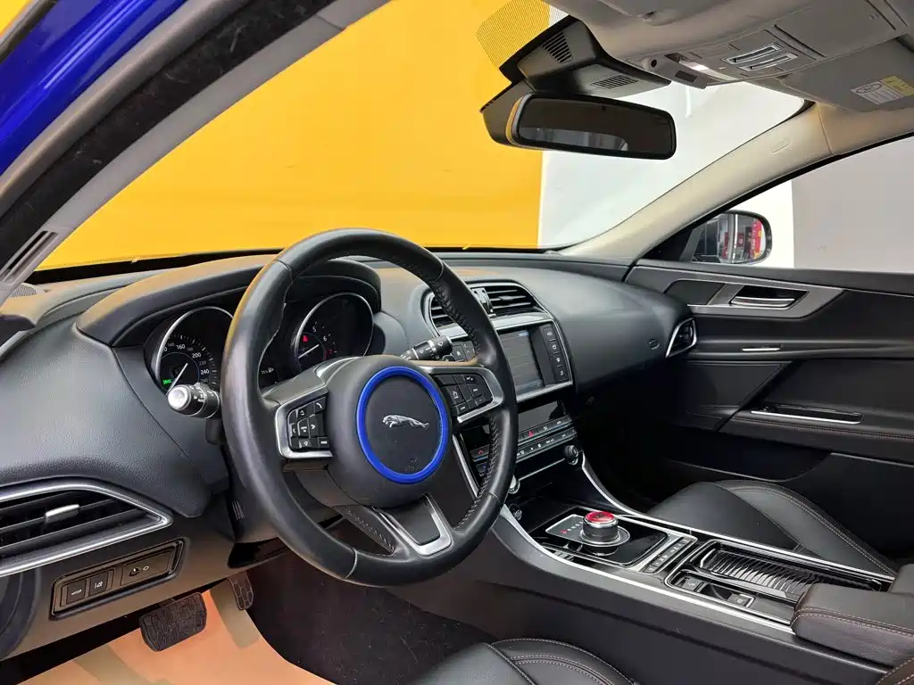 Jaguar XEL — миниатюра 24