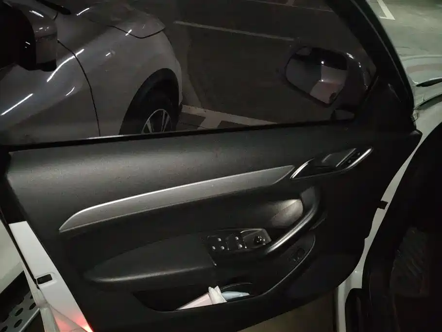 Audi Q3 2016 30 TFSI Fashion