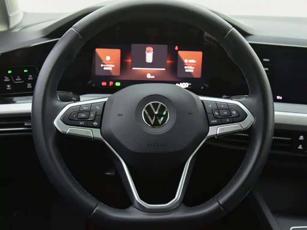 Volkswagen Golf — миниатюра 10