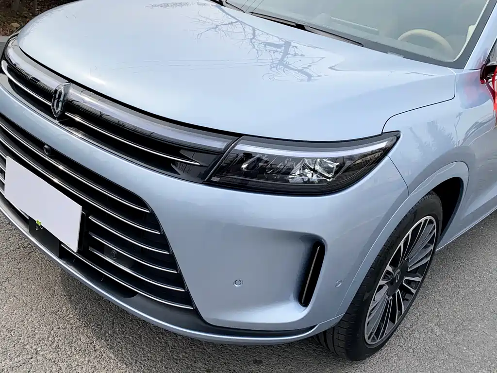 AITO ASK THE WORLD M7