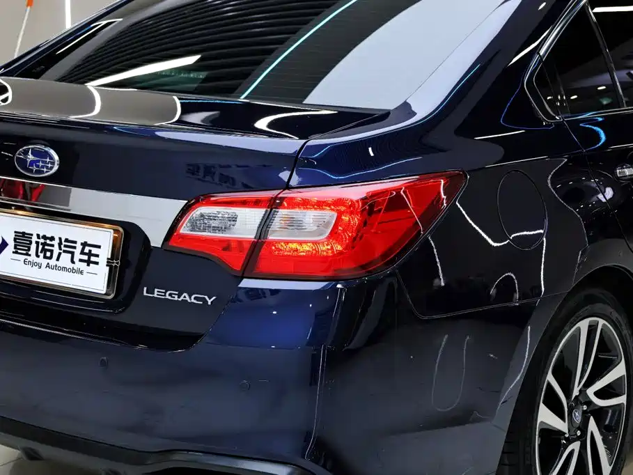 Subaru Legacy — миниатюра 15