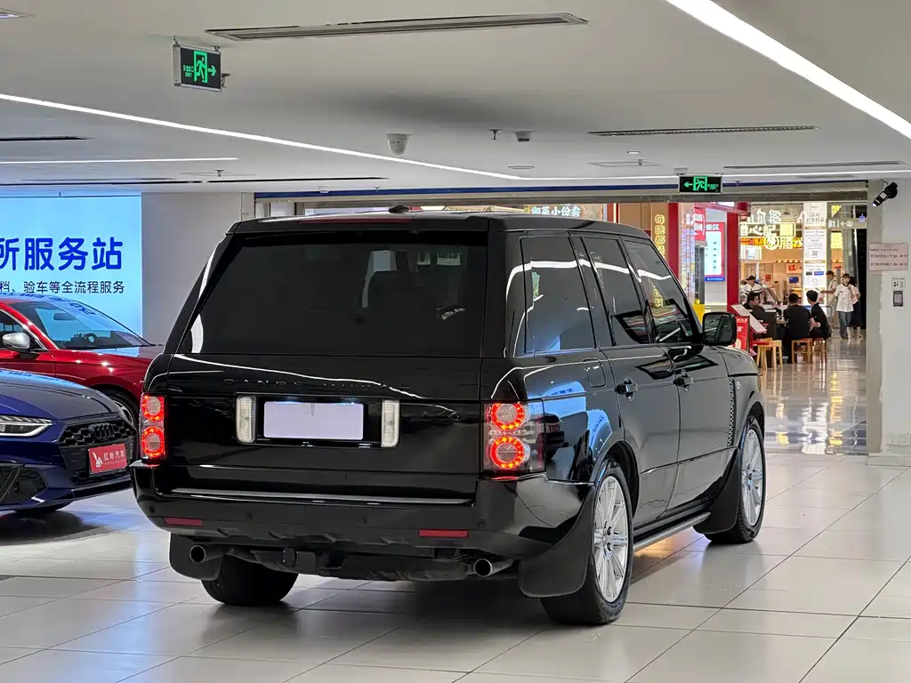 Land Rover Range Rover — миниатюра 5