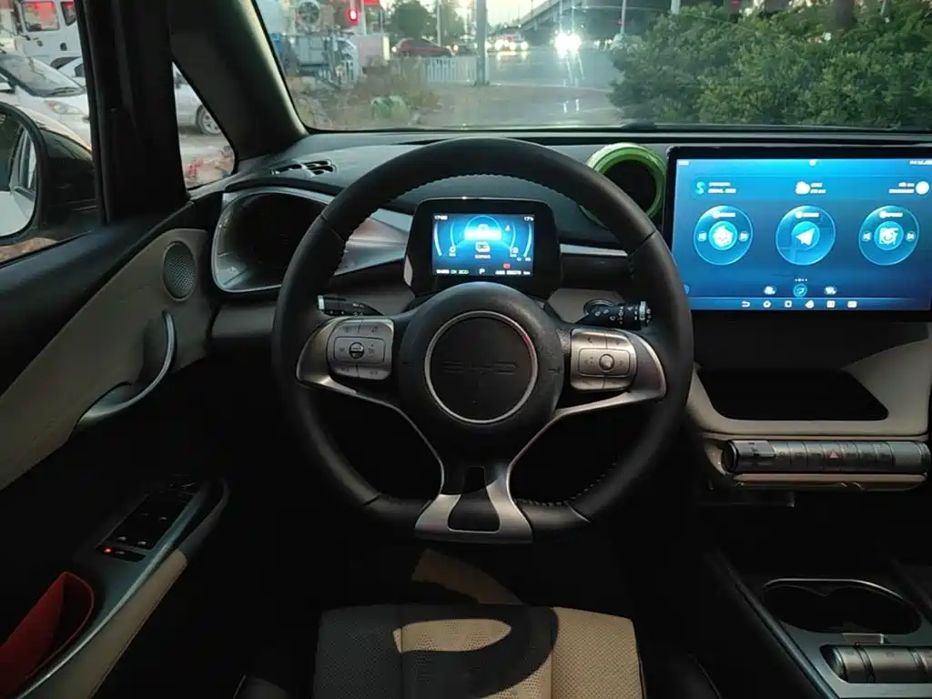 BYD Dolphin — миниатюра 11