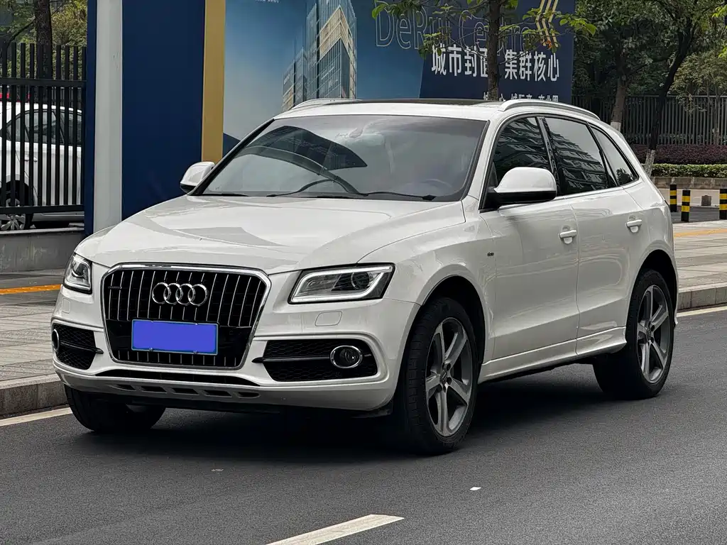 Audi Q5 (Import) 2014