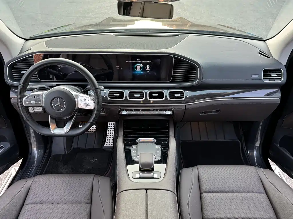 MERCEDES-BENZ GLS