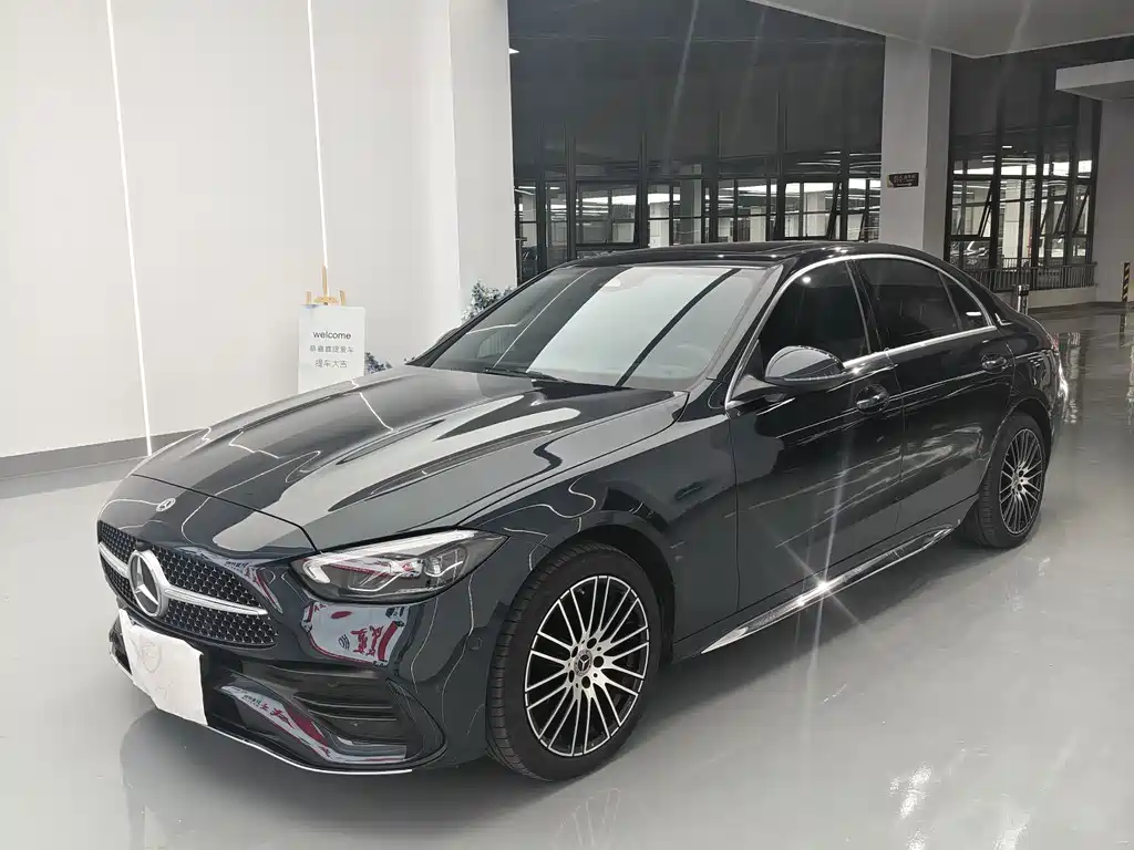 Mercedes-Benz C-Class — миниатюра 3
