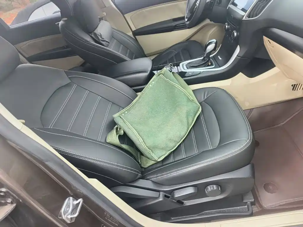 Ford Edge — миниатюра 25