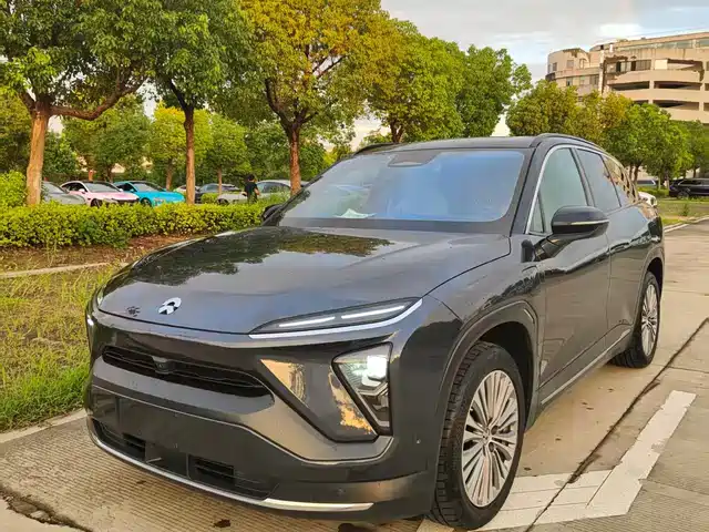 2021 Nio ES6