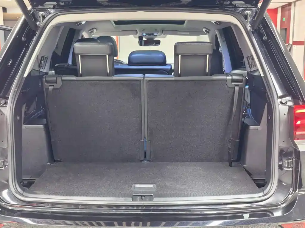 Volkswagen Teramont — миниатюра 10