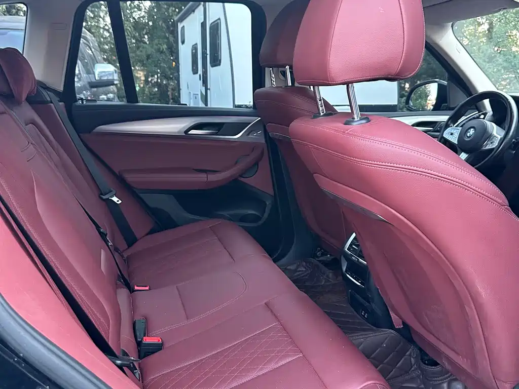 BMW iX3 — миниатюра 7
