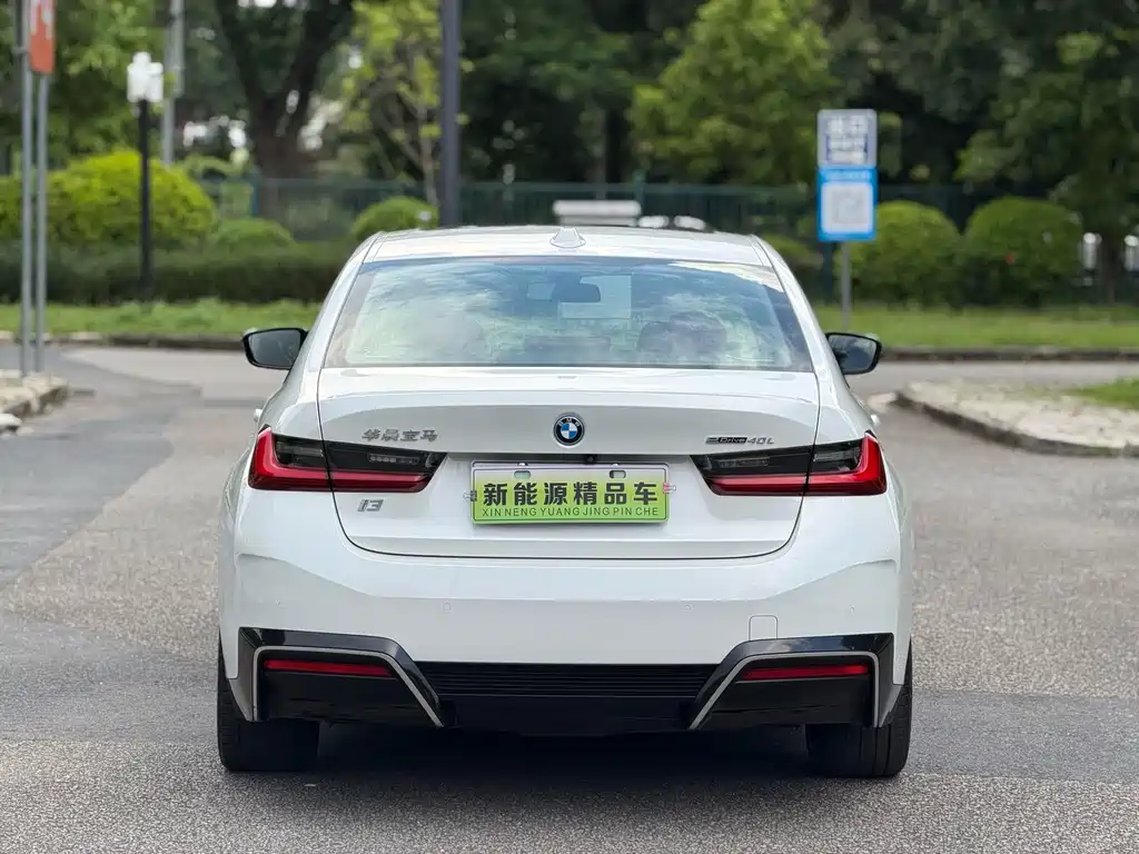 BMW i3 — миниатюра 18