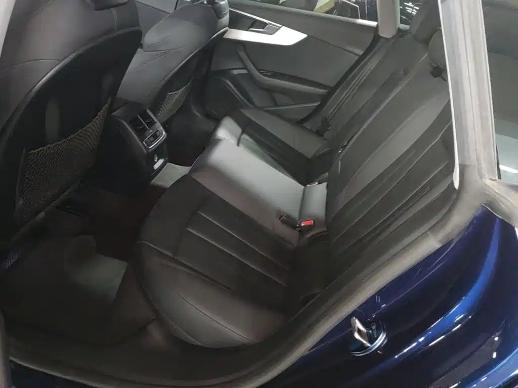 Audi A5 (Import) — миниатюра 17