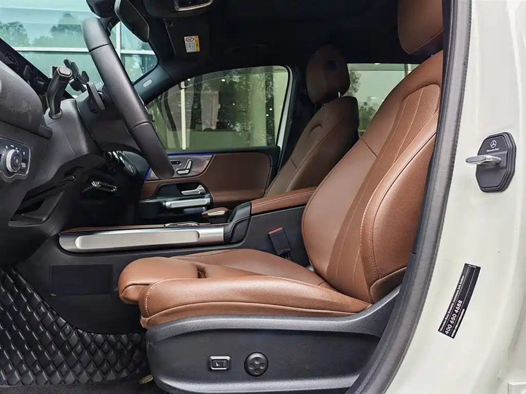 Mercedes-Benz GLB 2023 GLB 220 Fashion