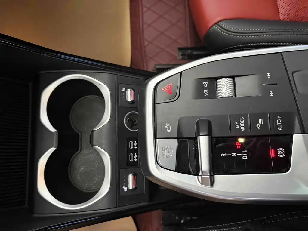 BMW X1 — миниатюра 13