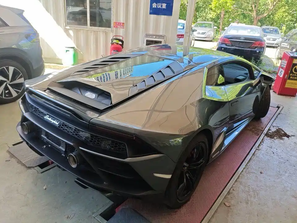 Lamborghini Huracán — миниатюра 4