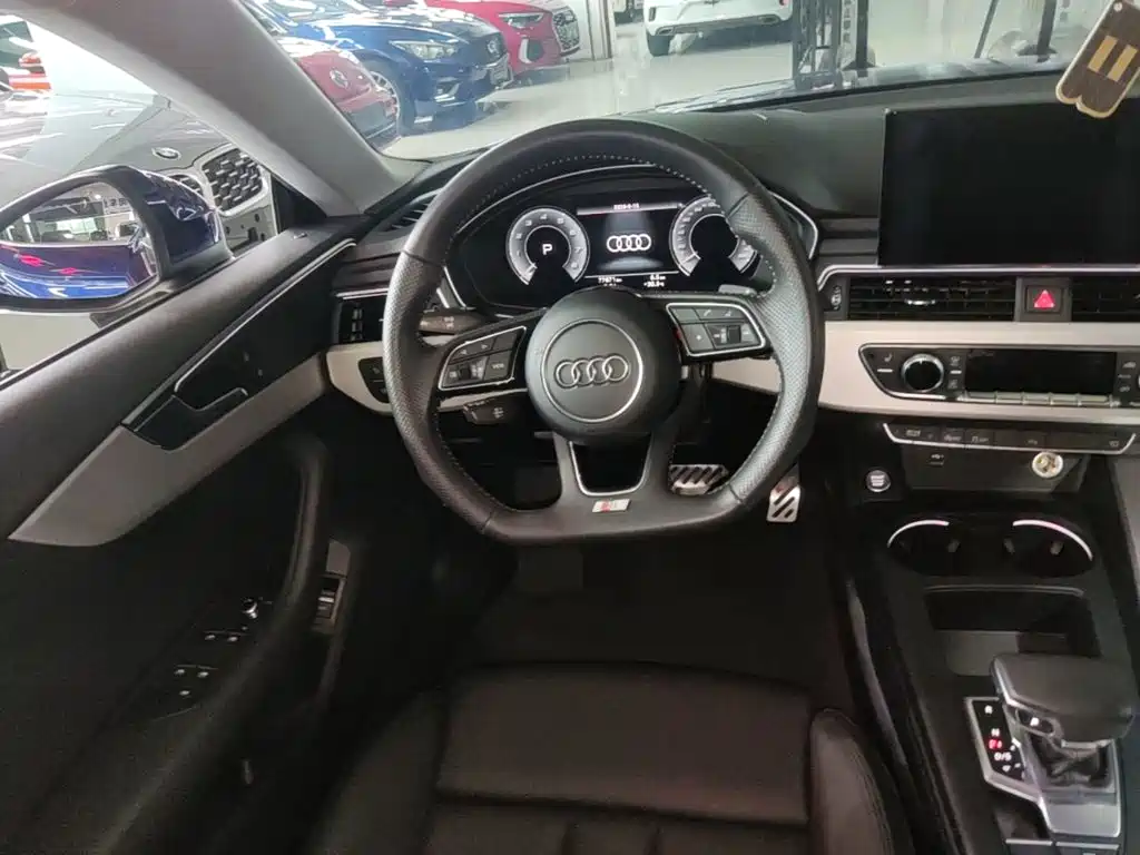Audi A5 (Import) — миниатюра 11