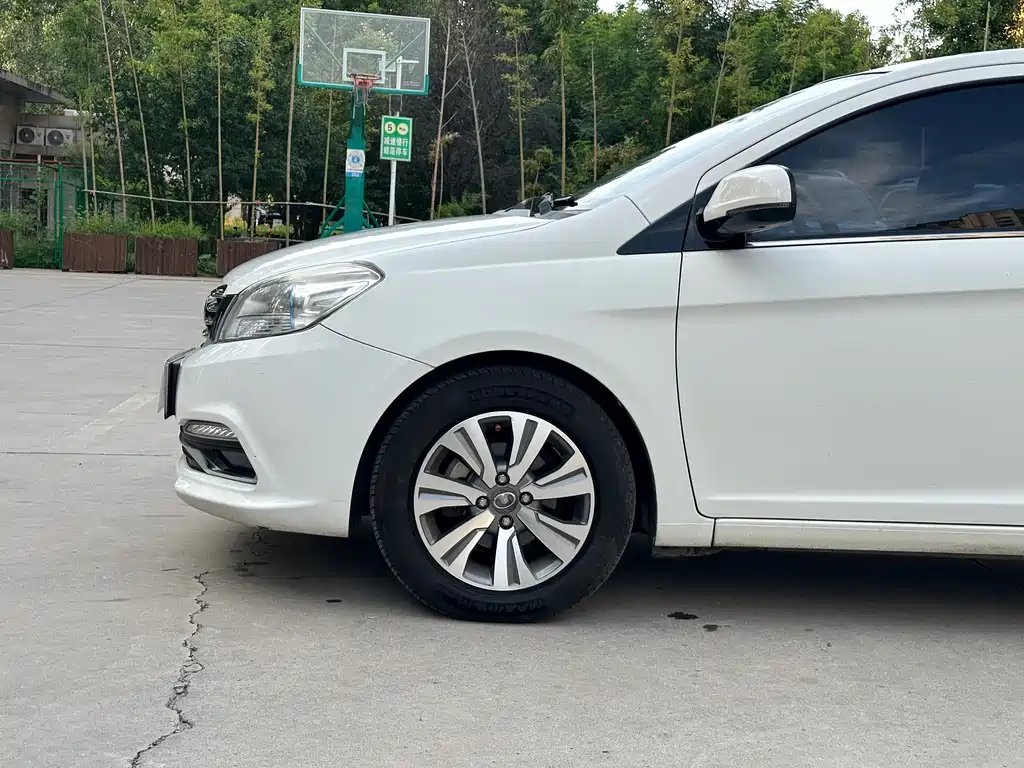 Great Wall Great Wall C30 — миниатюра 25