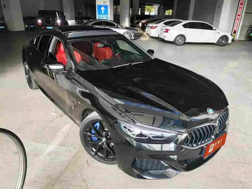 BMW 8 Series — миниатюра 2