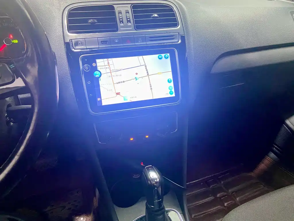 Volkswagen Polo — миниатюра 11