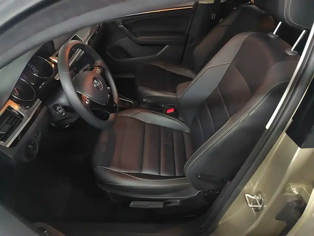 Volkswagen Bora — миниатюра 11