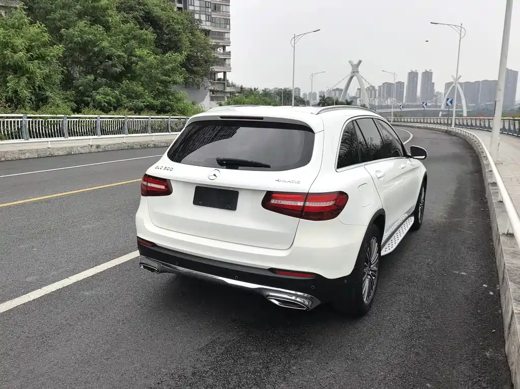 Mercedes-Benz GLC — миниатюра 5