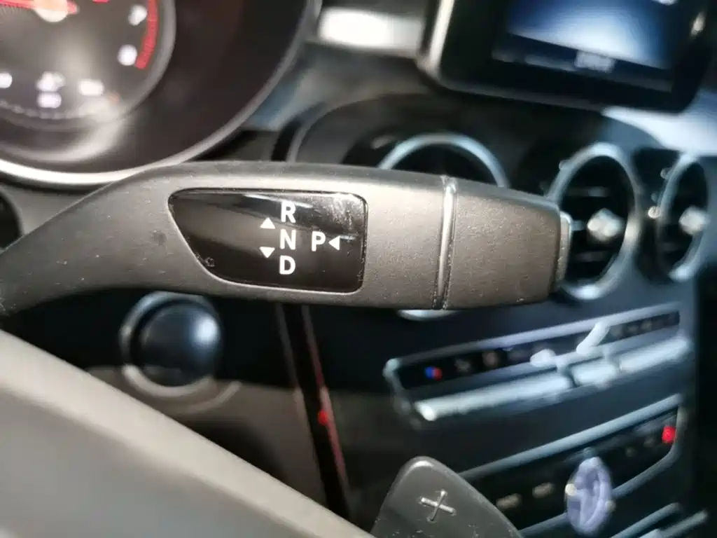 Mercedes-Benz C-Class — миниатюра 14