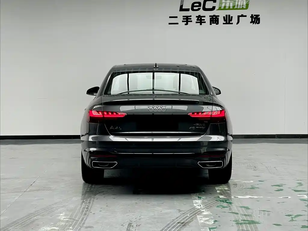 Audi A4L 2023 40 TFSI Luxury