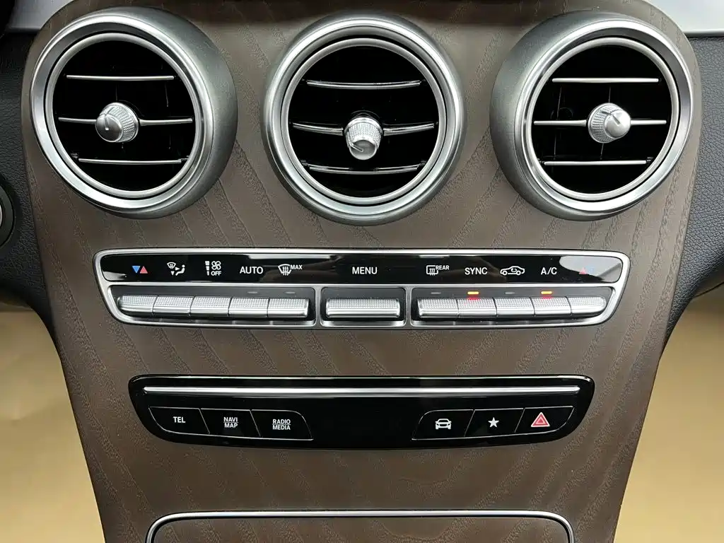 Mercedes-Benz GLC — миниатюра 29