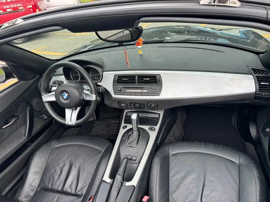 BMW Z4 — миниатюра 6