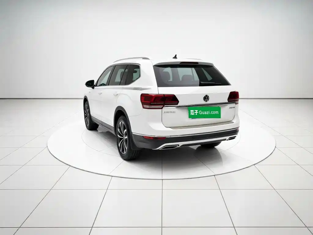 Volkswagen Teramont — миниатюра 4