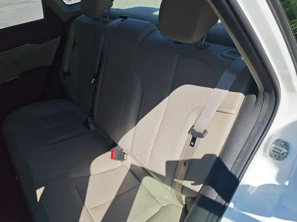 Buick Excelle — миниатюра 19