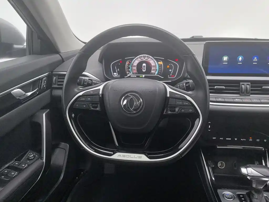 Aeolus Yixuan — миниатюра 11