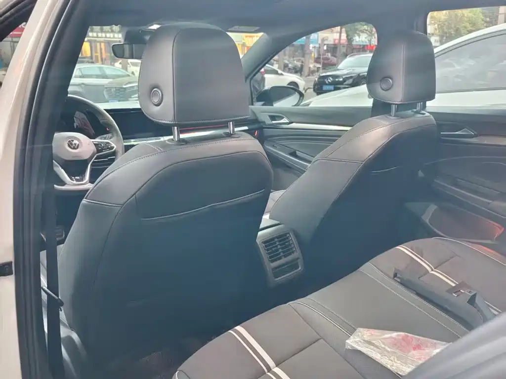 Volkswagen Golf — миниатюра 8
