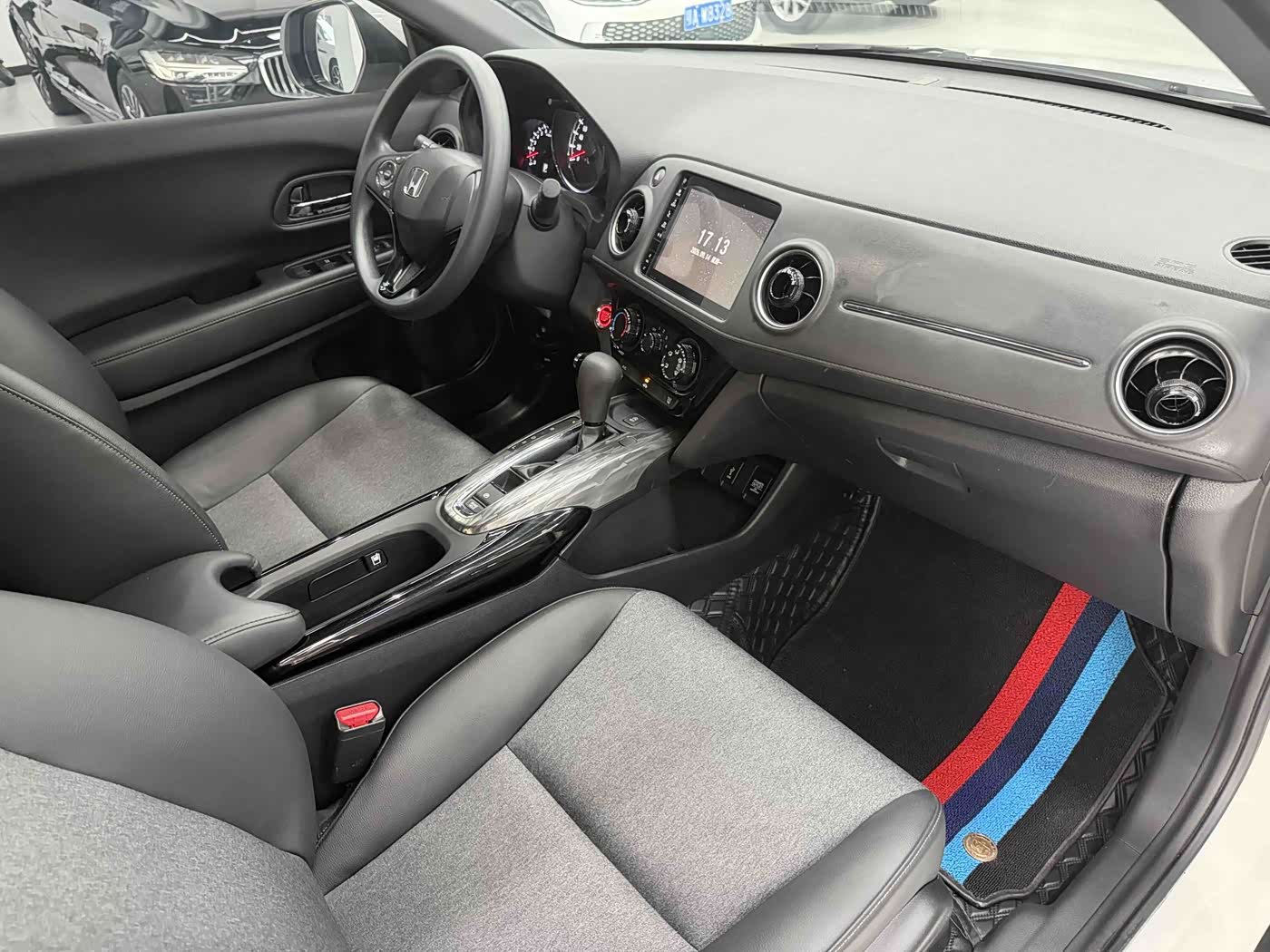 Honda XR-V 1.5 л 2022 г. Белый, пробег 18000 км