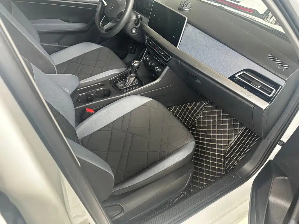 Volkswagen Lavida — миниатюра 10