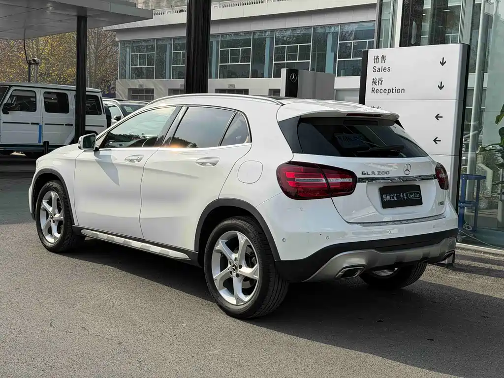 Mercedes-Benz GLA — миниатюра 7