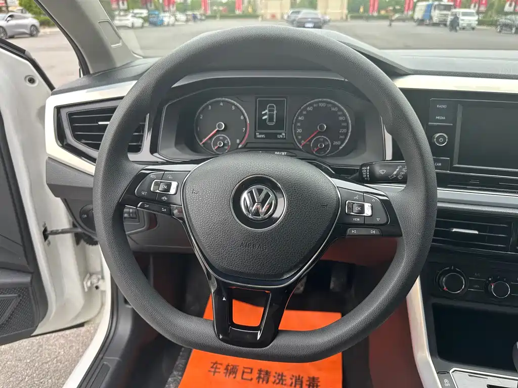 Volkswagen Polo 2019 Plus 1.5L AT